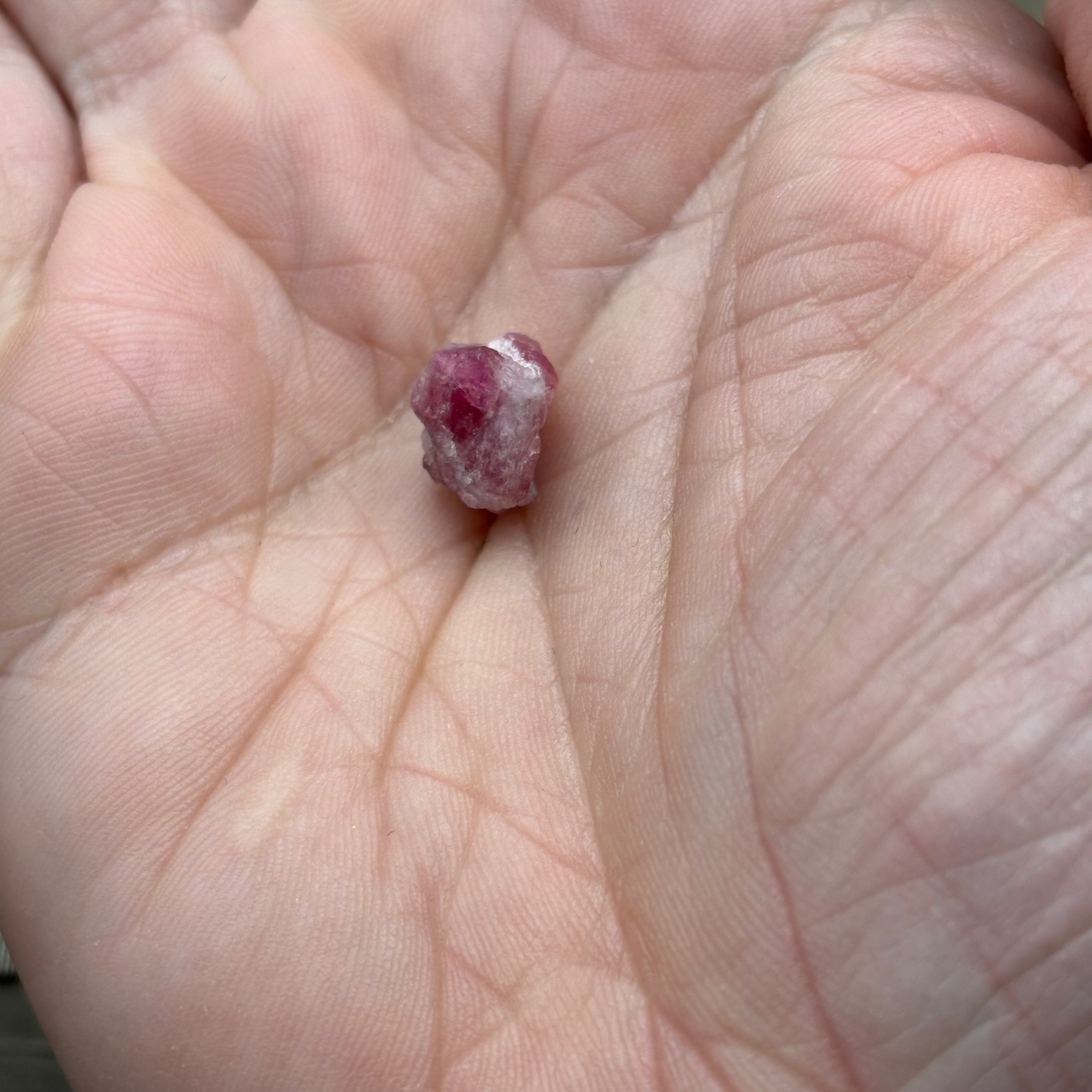 Raspberry Beryl (Pezzottaite) - 031
