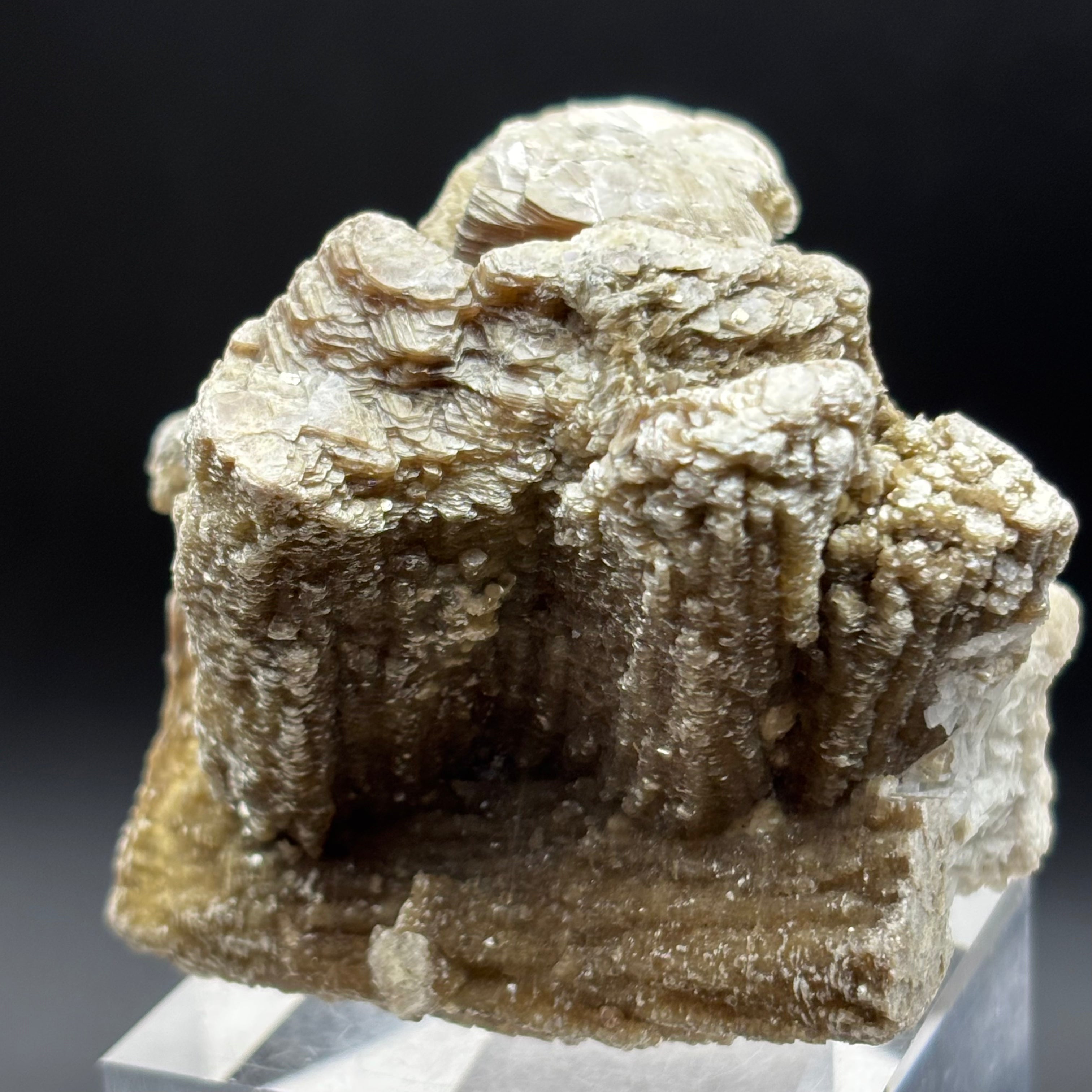 Green Gold Mica - 002