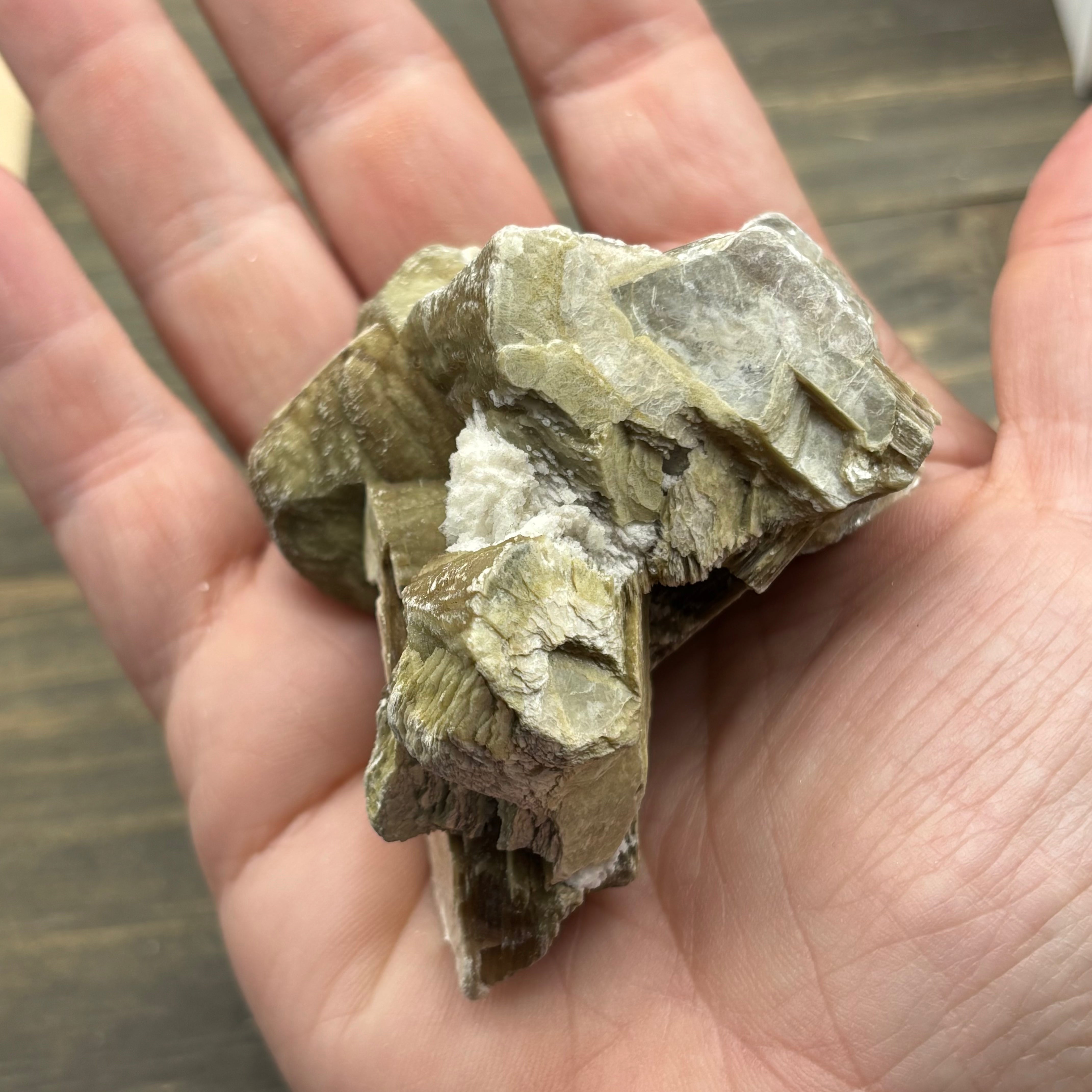 Green Gold Mica - 007