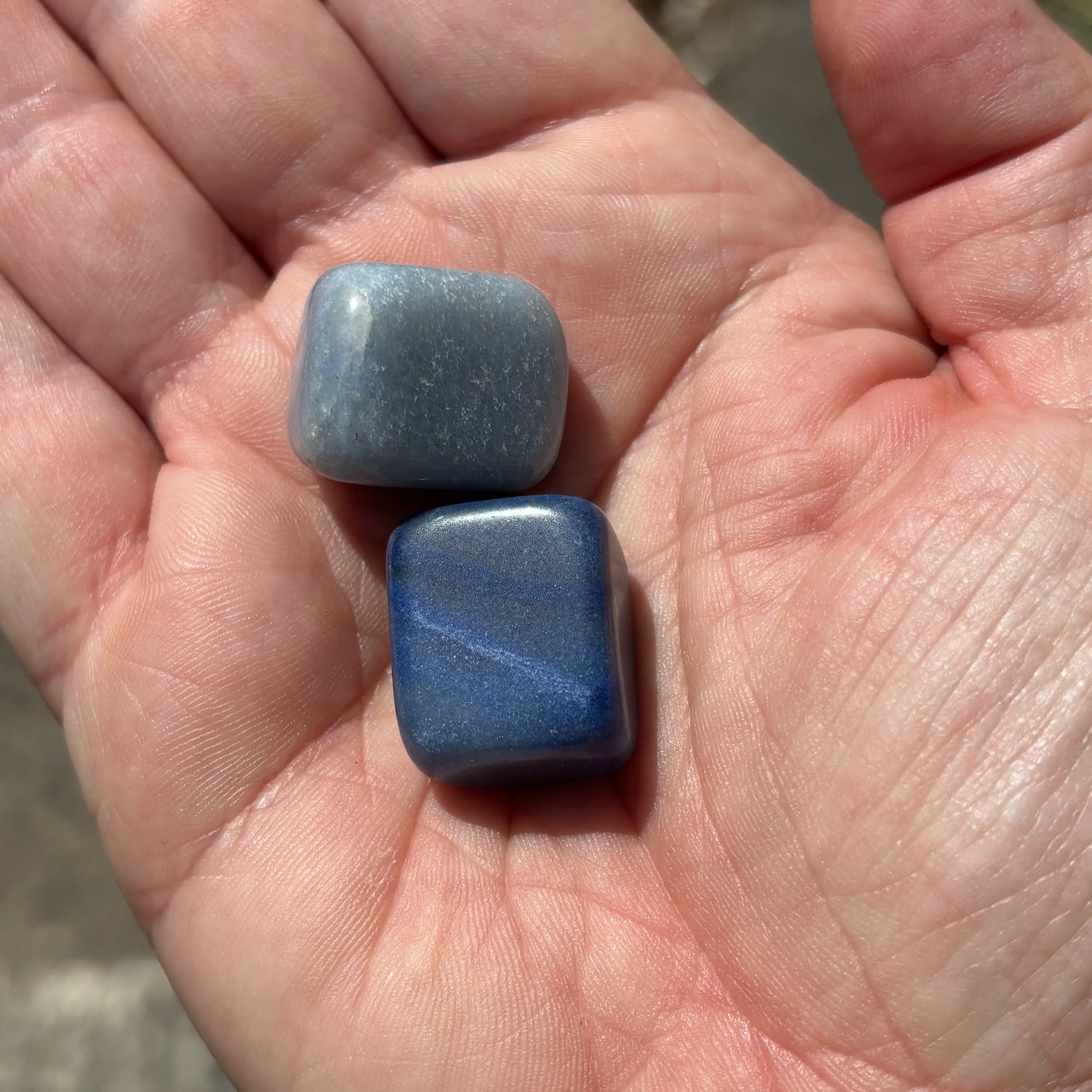 Dumortierite Point Pair