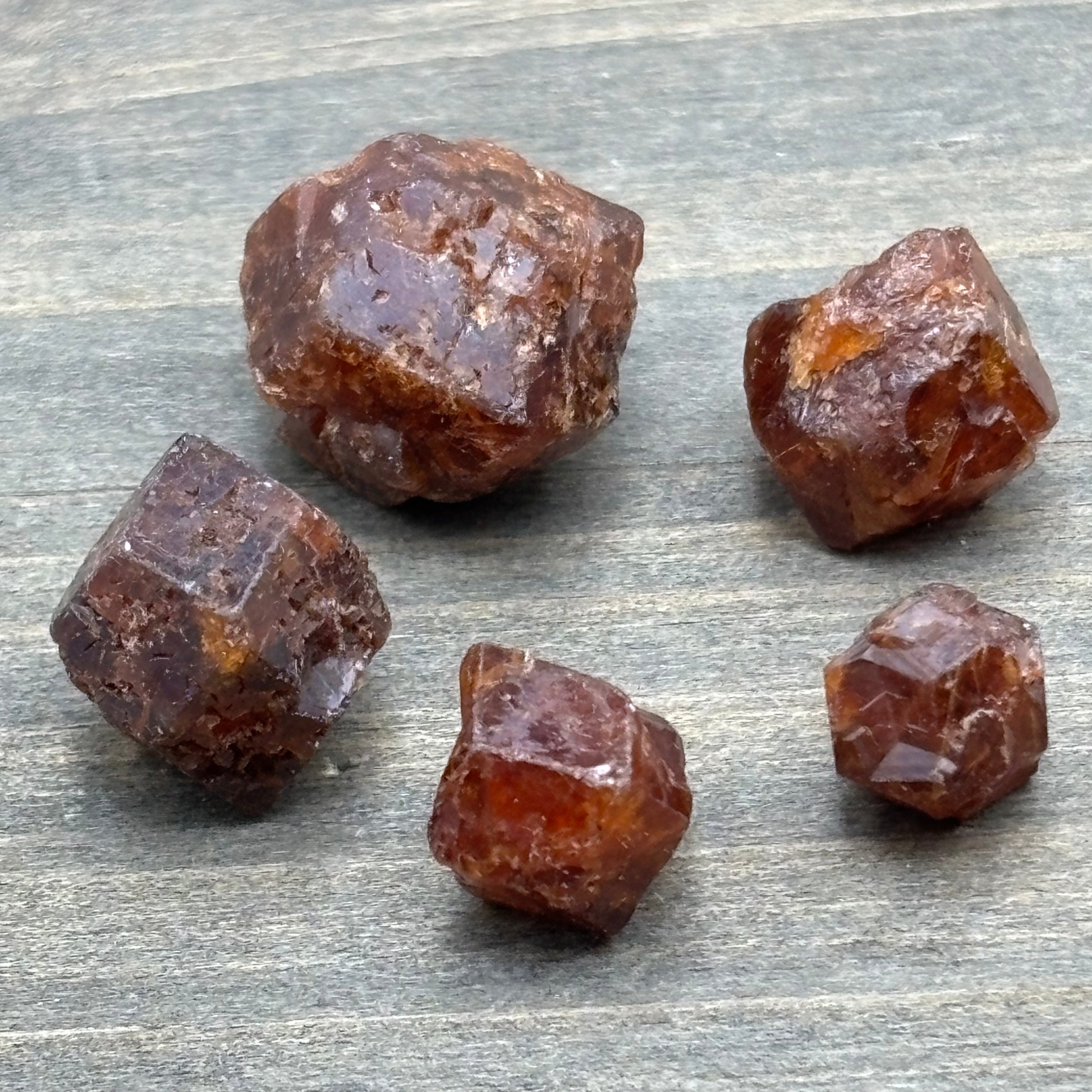 Garnet Crystal, Kit of 5