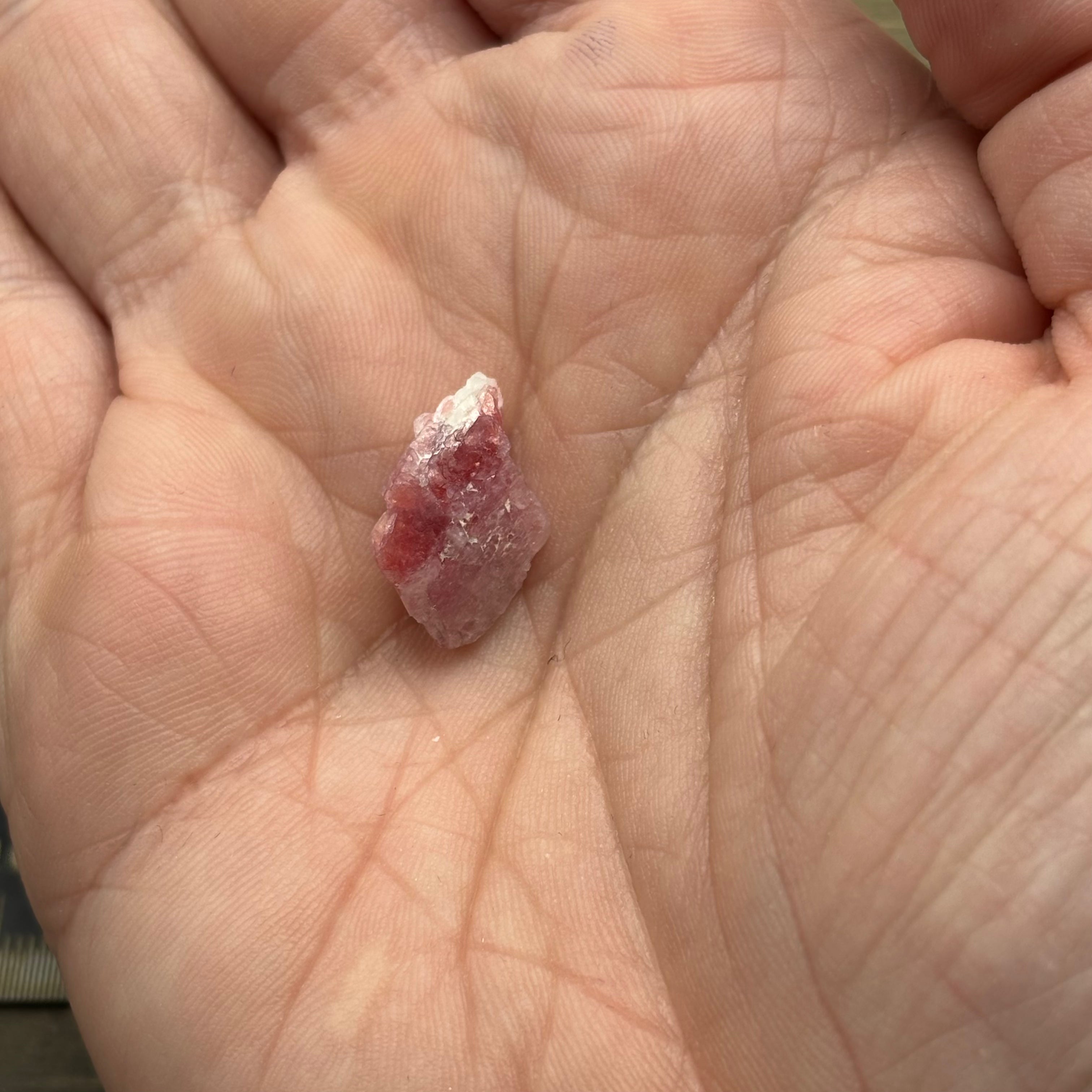 Raspberry Beryl (Pezzottaite) - 048