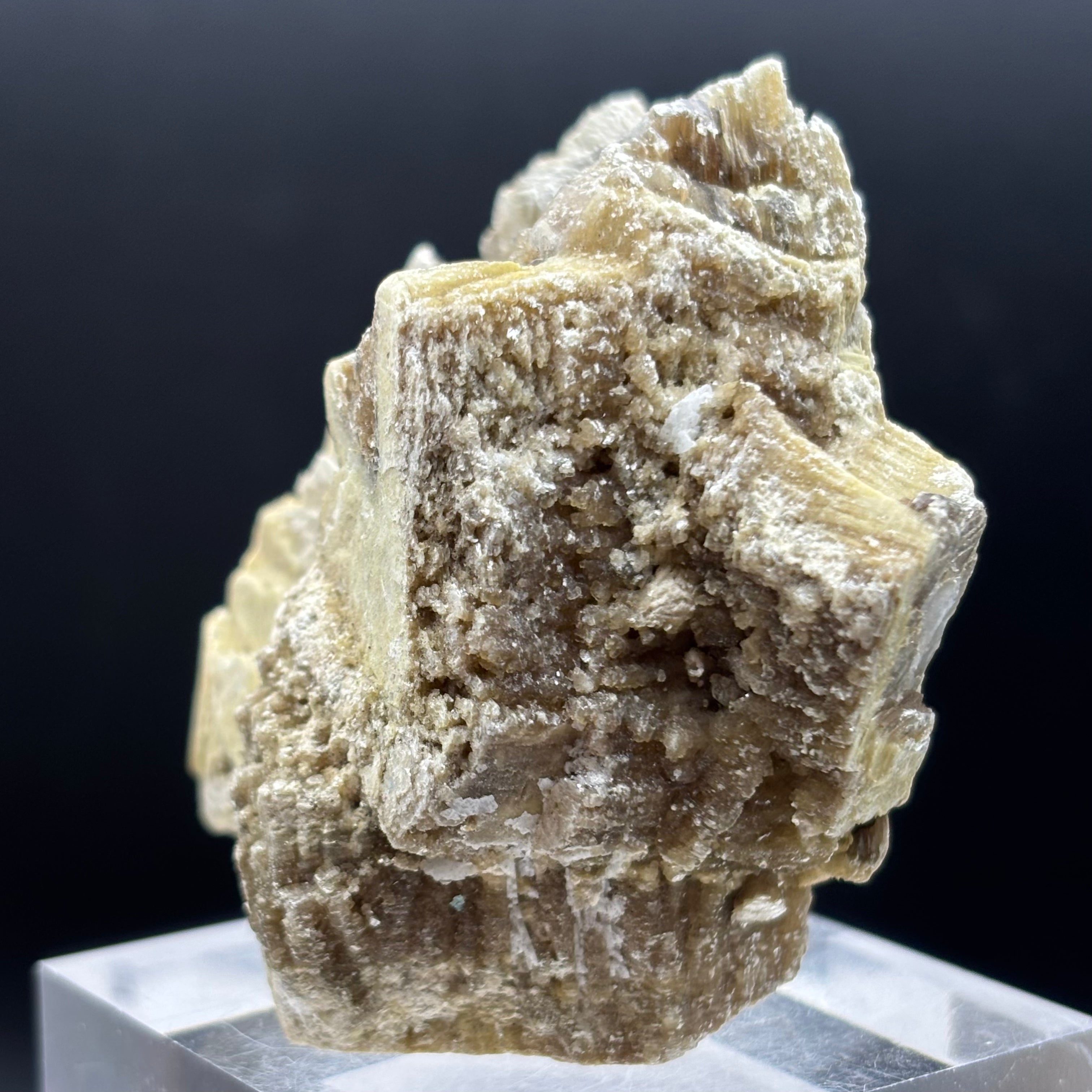 Green Gold Mica - 033