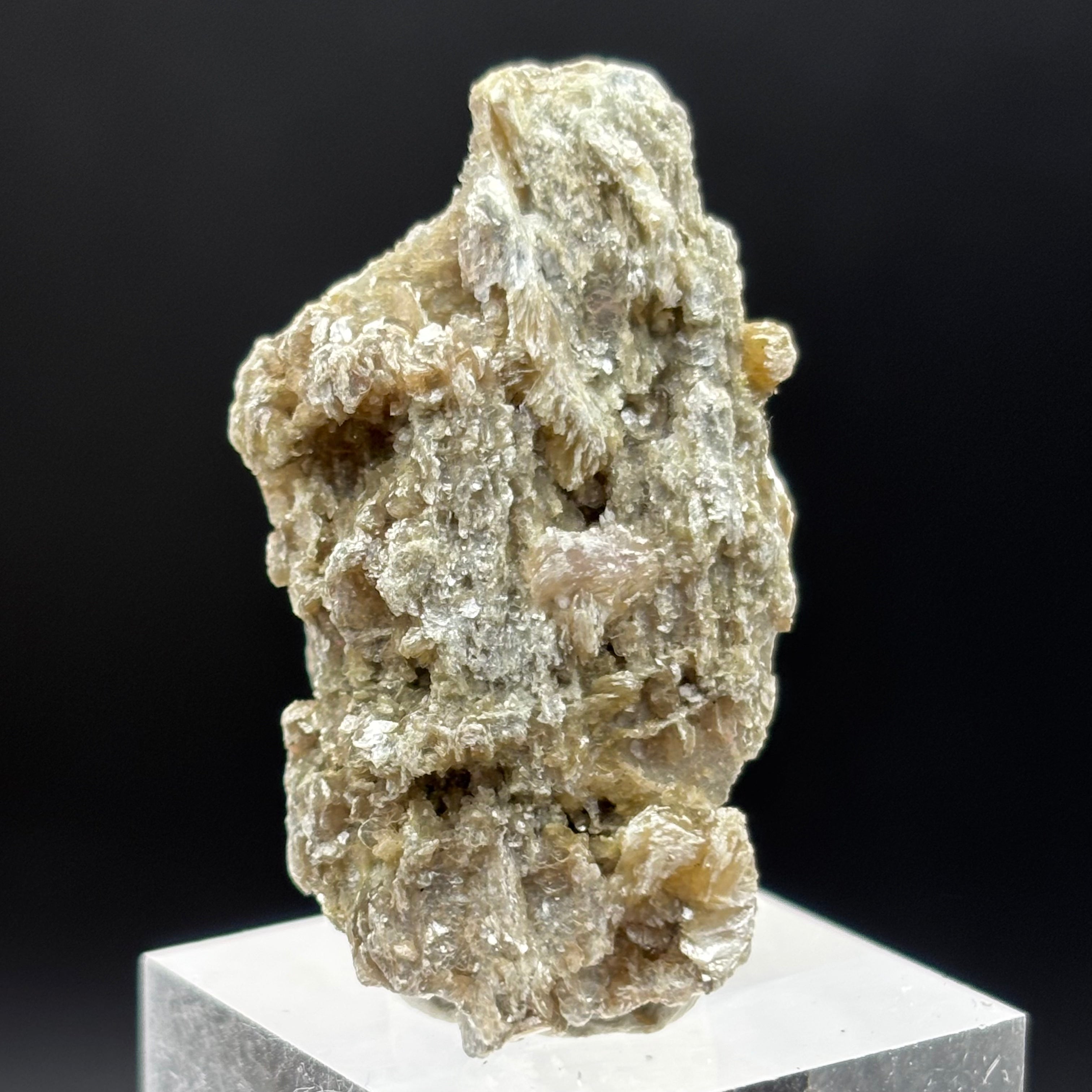 Green Gold Mica - 038