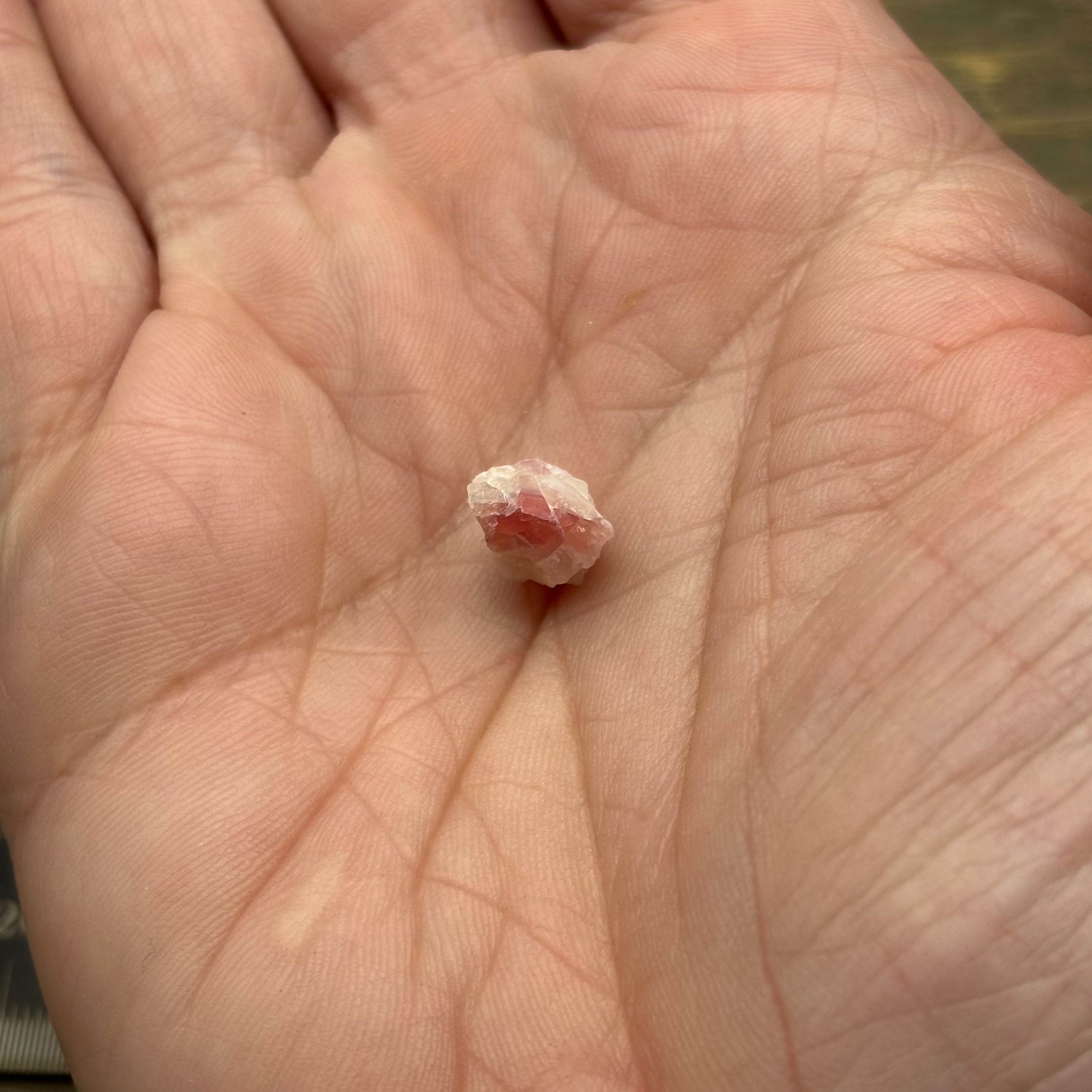 Raspberry Beryl (Pezzottaite) - 055