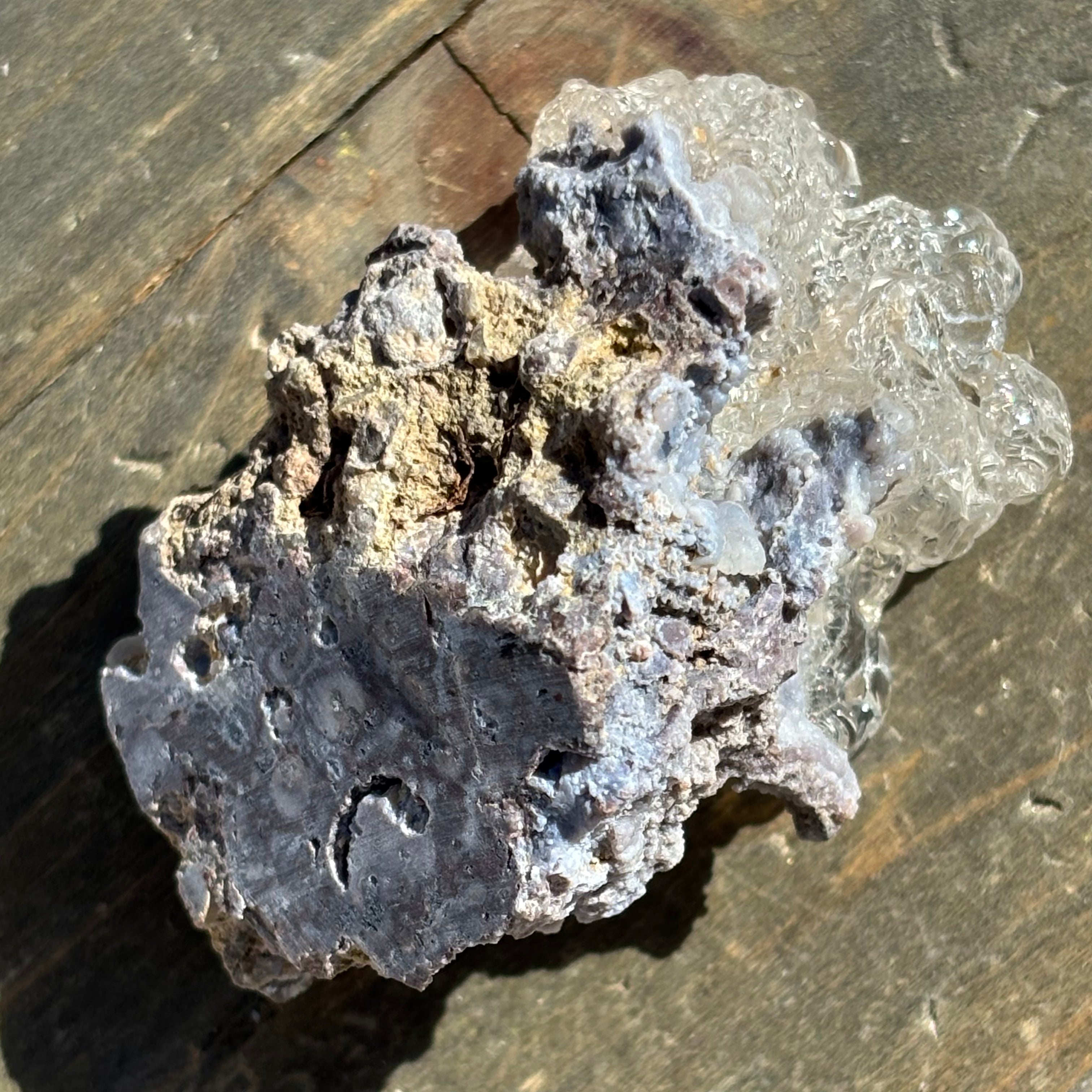 Fluorescent Hyalite Opal - 003