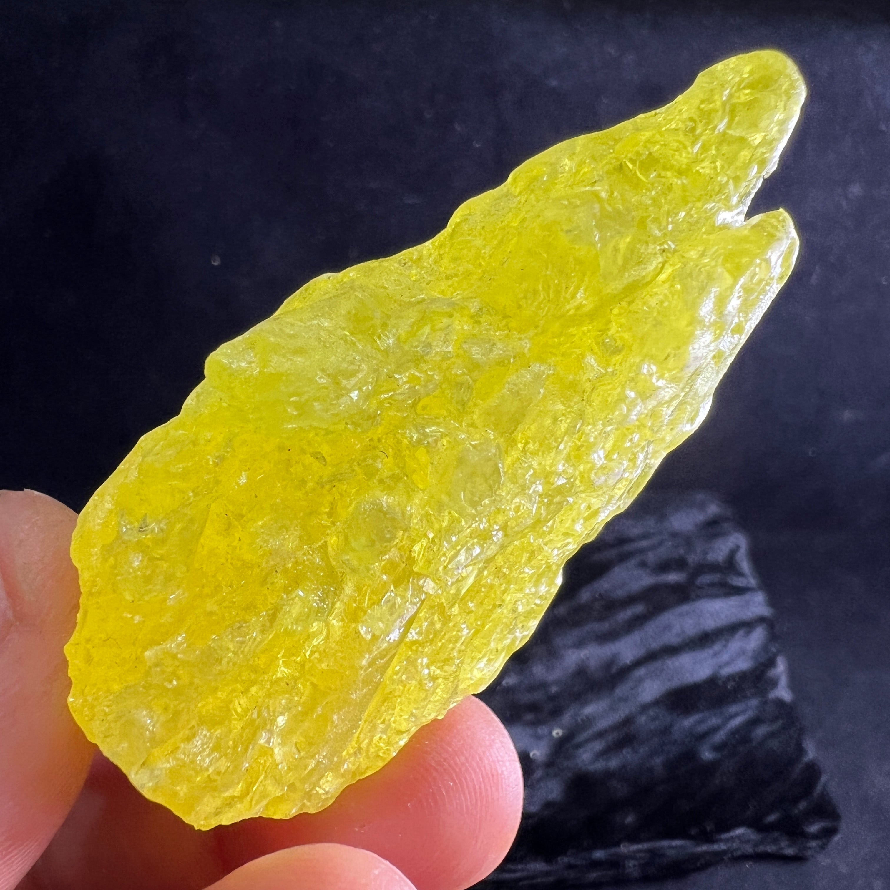 Sulfur Whole Crystal  092