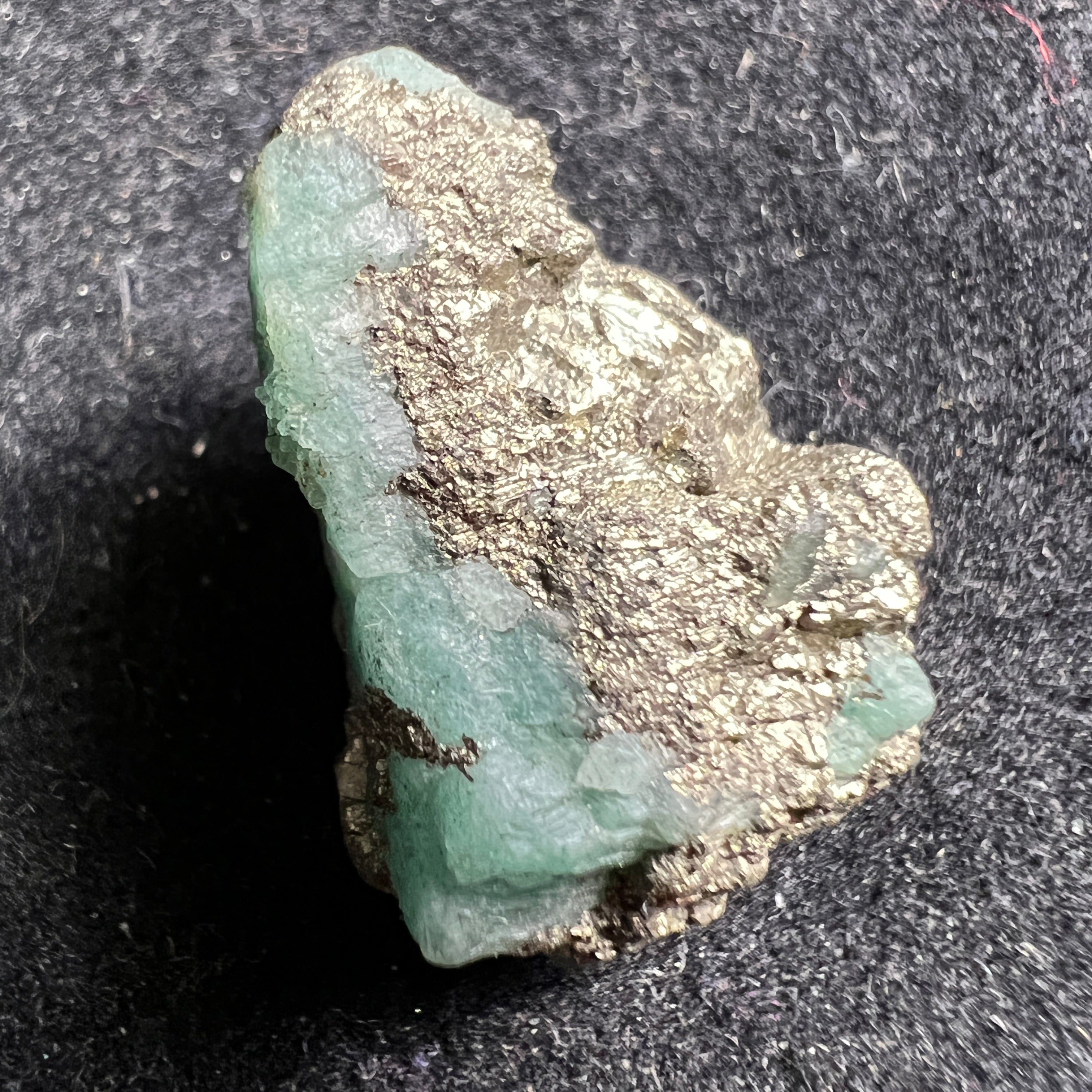 Colombian Real Emerald - 075