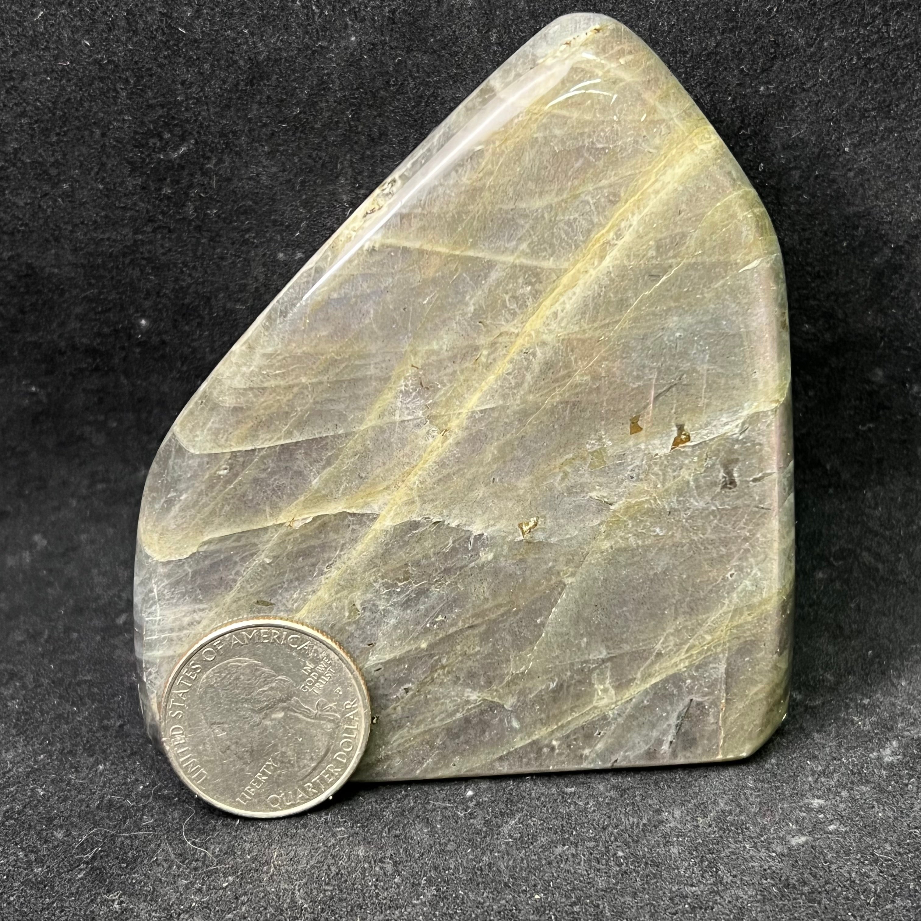 Rare Labradorite - 199
