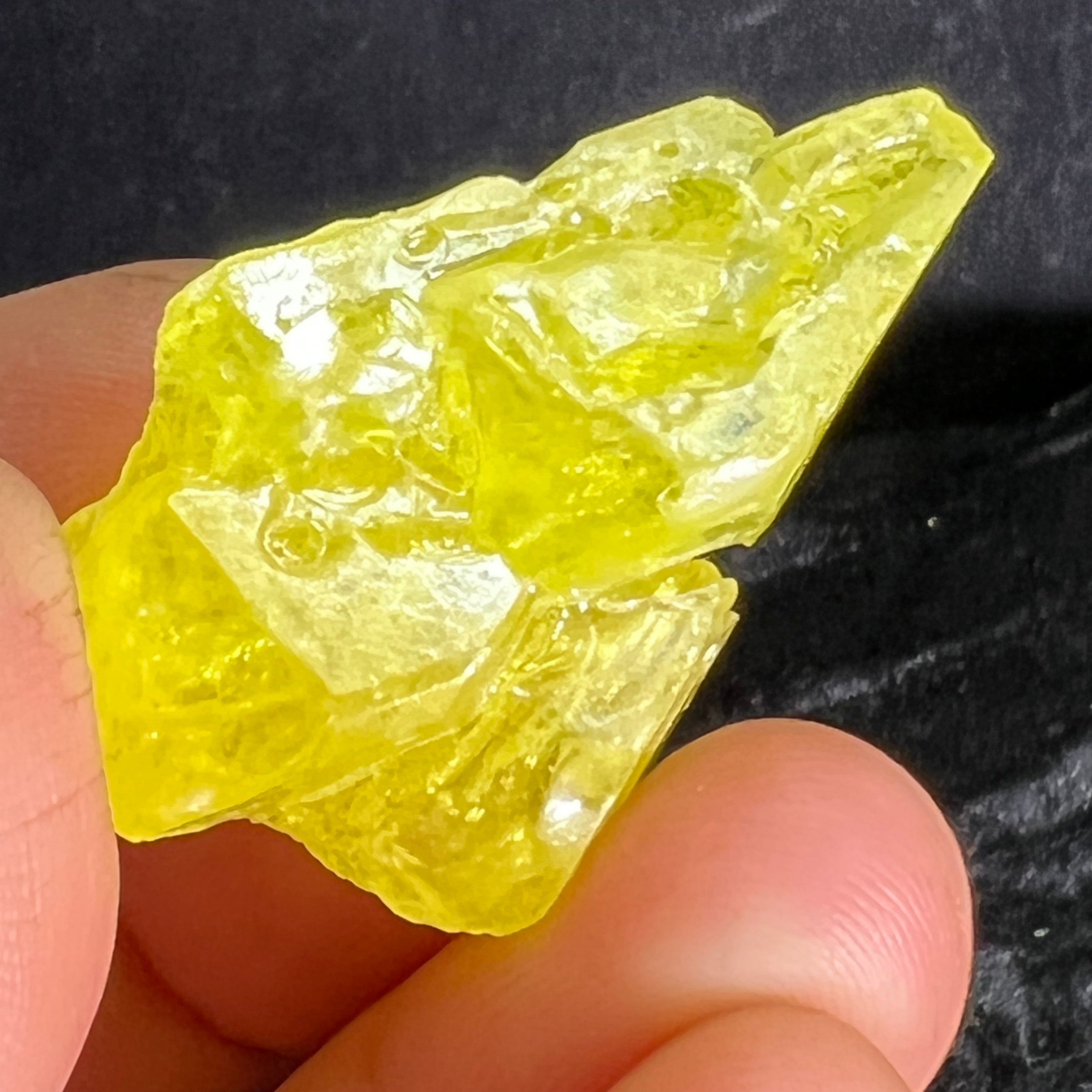 Sulfur Whole Crystal  043